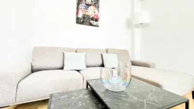 Habitación en alquiler en Calle de Antonio Maura, Pla del Bon Repòs (Distrito Pla-Carolinas. Alicante - Alacant) de 450 €<span>/mes</span>