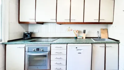 Habitación en alquiler en Calle de Antonio Maura, Pla del Bon Repòs (Distrito Pla-Carolinas. Alicante - Alacant) de 450 €<span>/mes</span>