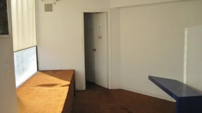 Local comercial en alquiler en Pontepedriña - Vista 4