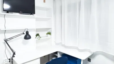 Habitación en alquiler en Calle de Tabarca, Carolinas (Distrito Pla-Carolinas. Alicante - Alacant) de 375 €<span>/mes</span>