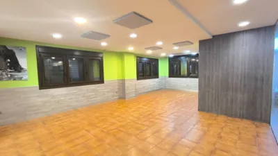 Local comercial en alquiler en Lugar do Noval - Vista 3