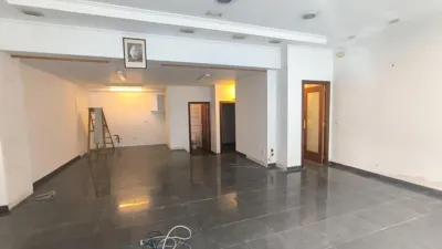 Local comercial en venta en Avenida de Ferrol - Vista 2