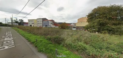 Terreno en venta en Rúa da Cruz da Nogueira - Más