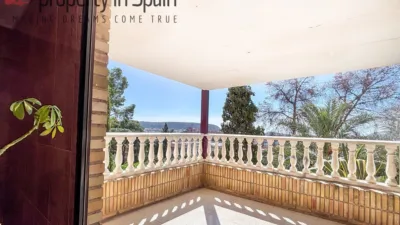 Habitación en alquiler en Calle del Pintor Pedro Camacho, Orgegia (Distrito Garbinet-Vistahermosa. Alicante - Alacant) de 300 €<span>/mes</span>