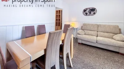 Habitación en alquiler en Calle del Pintor Pedro Camacho, Orgegia (Distrito Garbinet-Vistahermosa. Alicante - Alacant) de 300 €<span>/mes</span>
