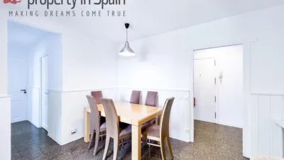Habitación en alquiler en Calle del Pintor Pedro Camacho, Orgegia (Distrito Garbinet-Vistahermosa. Alicante - Alacant) de 300 €<span>/mes</span>
