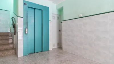 Apartment on Calle de Martínez de Velasco photo 13