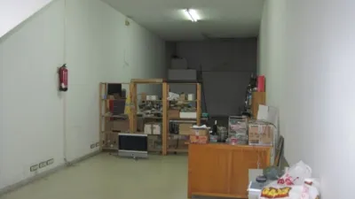 Local comercial en alquiler en Calle de Hórreo, cerca de Rúa do Doutor Teixeiro - Vista 2