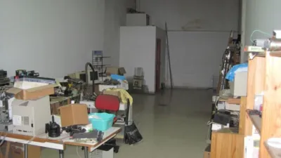 Local comercial en alquiler en Calle de Hórreo, cerca de Rúa do Doutor Teixeiro - Més