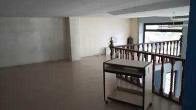 Local comercial en venta en Boiro - Més