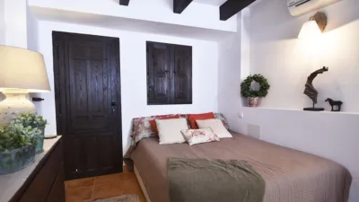 Chalet on Calle del Deán, Zaragoza photo 16