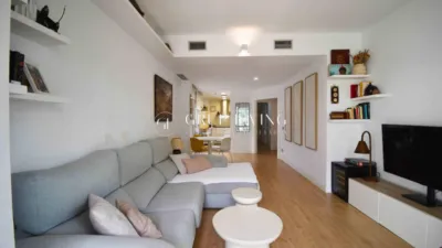 Flat in La Plana photo 3