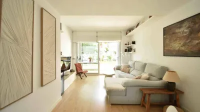 Flat in La Plana photo 4