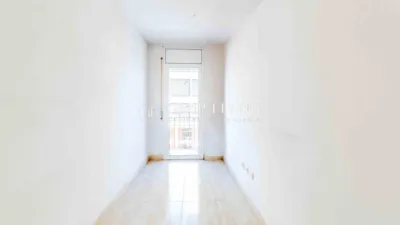 Flat in Centre photo 16