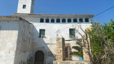 Rustic finca on Mas de Carro Street photo 4