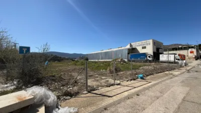 Terreno en venta en Carrer Castalla, 10 - Vista 3
