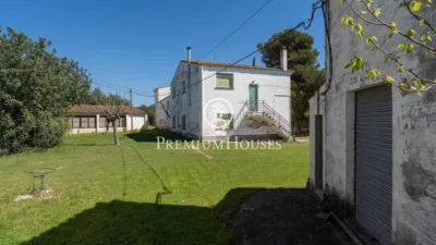 Rustic Finca in Corral D'En Mila photo 32