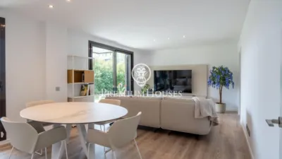 Apartment on Carrer de Victor Berbegal photo 11
