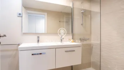 Apartment on Carrer de Victor Berbegal photo 28
