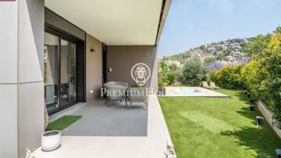 Apartment on Carrer de Victor Berbegal photo 29