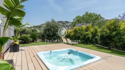 Apartment on Carrer de Victor Berbegal photo 4