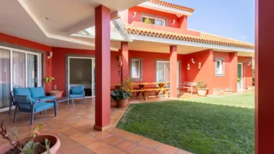 Chalet on Doctor Barajas Street photo 37