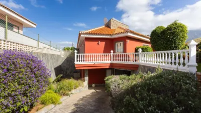 Chalet on Doctor Barajas Street photo 49