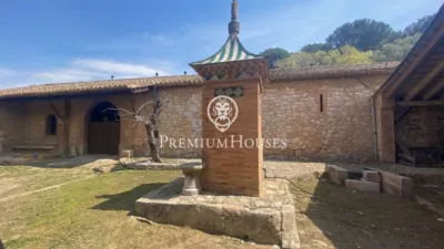 Rustic Finca in Vallpineda photo 13