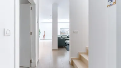 Casa on Carrer César Mateo Cid photo 21