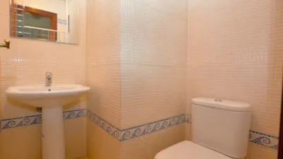 Ático en alquiler en Calle de Clara Campoamor, Santa Eufemia (Tomares) de 1.100 €<span>/mes</span>