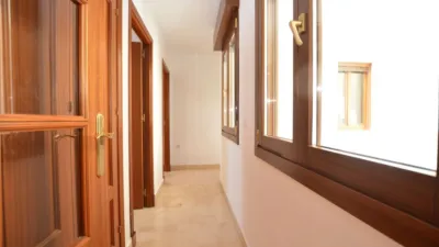 Ático en alquiler en Calle de Clara Campoamor, Santa Eufemia (Tomares) de 1.100 €<span>/mes</span>