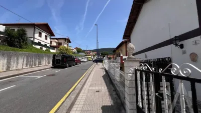 Chalet en venta en Calle de Castilla, Kukullaga (Etxebarri) de 360.000 €