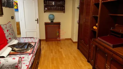 Chalet en venta en Calle de la Balsa, La Muela de 348.000 €