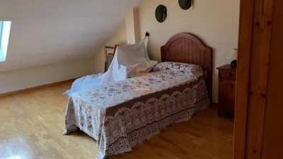 Chalet en venta en Calle de la Balsa, La Muela de 348.000 €