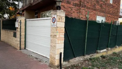 Chalet en venta en Calle de la Balsa, La Muela de 348.000 €