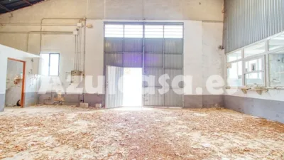 Nave industrial en venta en Calle Miguel Angel Blanco, Número 8 - Más