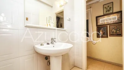 Apartment on Calle del Pintor Lorenzo Casanova photo 15