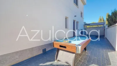 Chalet on Carrer Font Bugaya photo 29