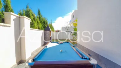 Chalet on Carrer Font Bugaya photo 32
