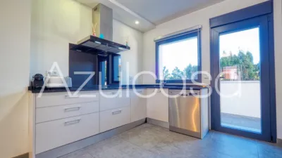 Chalet on Carrer Font Bugaya photo 41