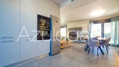Chalet on Carrer Font Bugaya photo 43