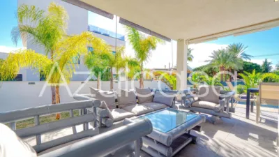 Chalet on Carrer Font Bugaya photo 7