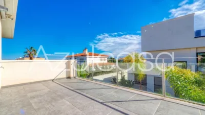 Chalet on Carrer Font Bugaya photo 83