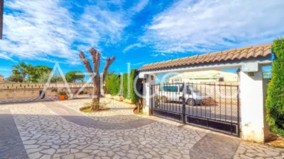 Chalet en venta en Calle Riu Segura - Vista 5