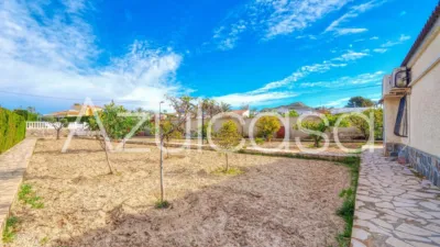 Chalet en venta en Calle Riu Segura - Vista 6