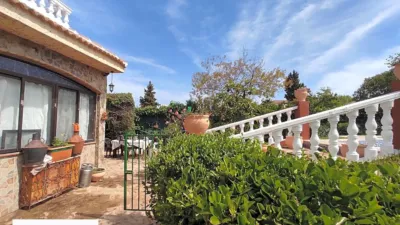 Chalet on Calle Diseminado Huertos San Roque photo 26