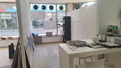 Local comercial en venta en Carrer de Sant Cristòfol - Más