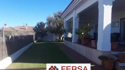 Chalet en alquiler en Camino Viejo de Rota, Urbanizaciones Zona Norte (El Puerto de Santa María) de 2.700 €<span>/mes</span>