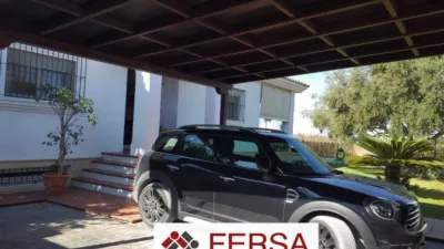 Chalet en alquiler en Camino Viejo de Rota, Urbanizaciones Zona Norte (El Puerto de Santa María) de 2.700 €<span>/mes</span>
