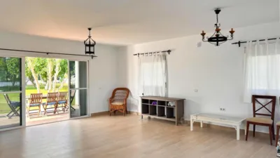 Chalet en alquiler en Montes de Oca, Urbanizaciones Zona Norte (El Puerto de Santa María) de 2.400 €<span>/mes</span>